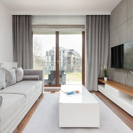 Glamorous Wilanow Apartment By Renters Warsaw Luaran gambar